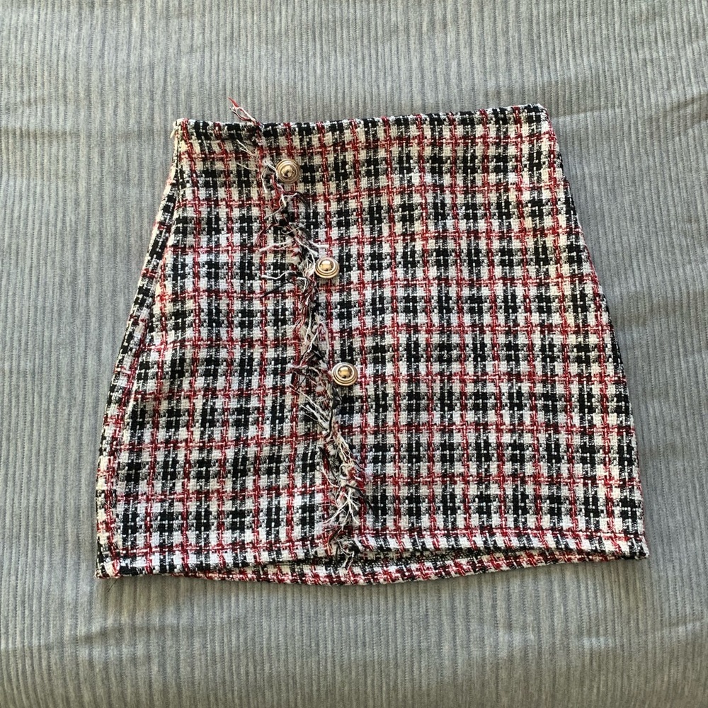 Women’s Plaid Skirt